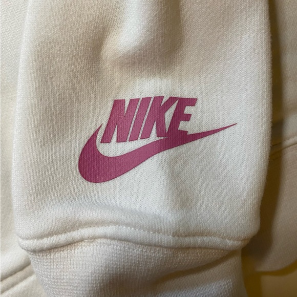 Nike girls sweatshirt - Picture 4 of 6